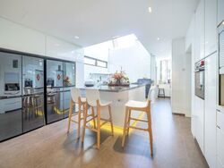 Shelford View (D11), Condominium #476427411